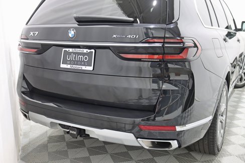 Used 2024 BMW X7 xDrive40i w/ Executive Package image 12