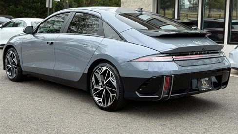 Used 2024 Hyundai Ioniq 6 SEL image 3