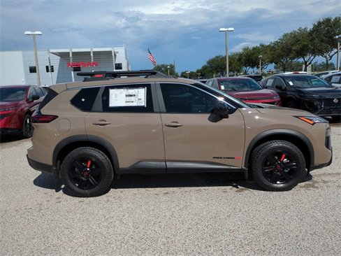 New 2026 Nissan Rogue SV image 4