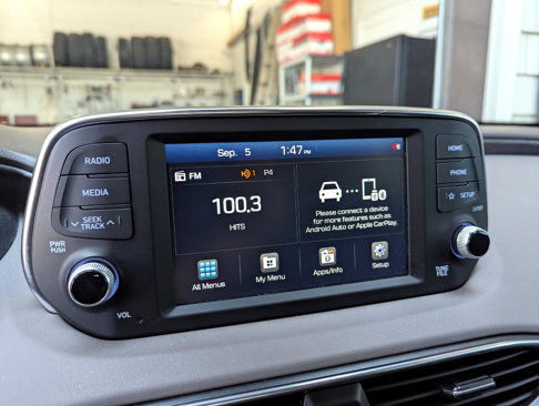 Used 2020 Hyundai Santa Fe SEL w/ Cargo Package image 19