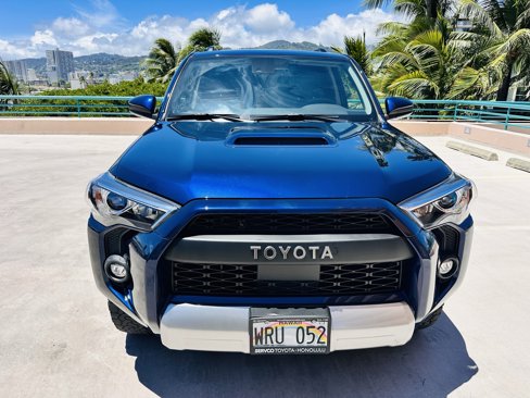 Used 2023 Toyota 4Runner TRD Off-Road image 2