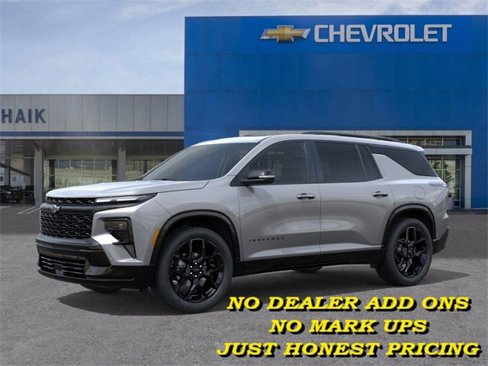 New 2026 Chevrolet Traverse RS w/ LPO, Floor Liner Package image 2