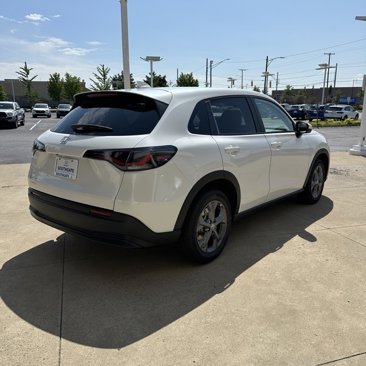 New 2026 Honda HR-V LX image 3