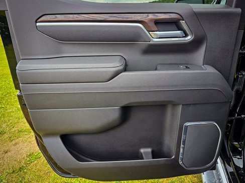 New 2026 GMC Sierra 1500 SLT w/ SLT Premium Plus Package image 35