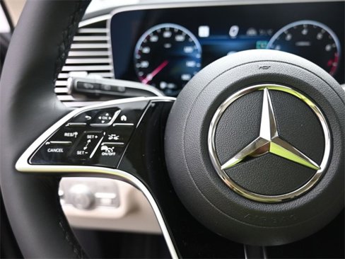 New 2026 Mercedes-Benz GLE 450 4MATIC image 15