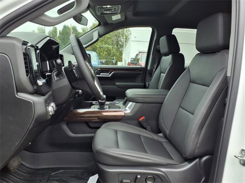 New 2026 GMC Sierra 1500 Elevation w/ Elevation Premium Package image 9