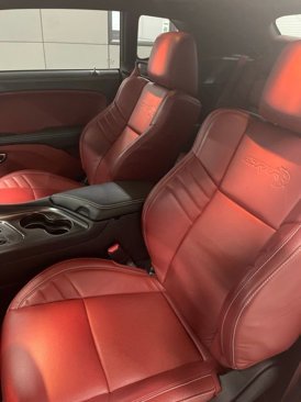 Used 2023 Dodge Challenger SRT Hellcat image 4