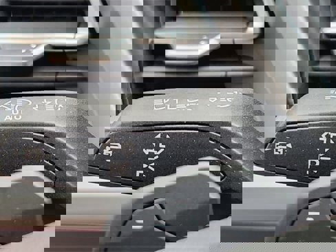 New 2025 Audi Q4 e-tron Premium Plus image 19