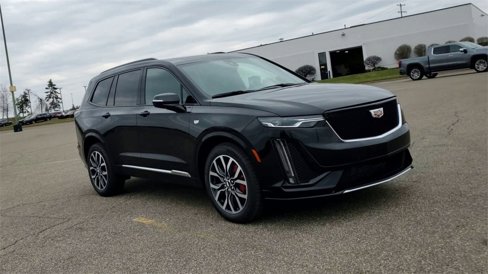 New 2025 Cadillac XT6 Sport w/ Technology Package image 2