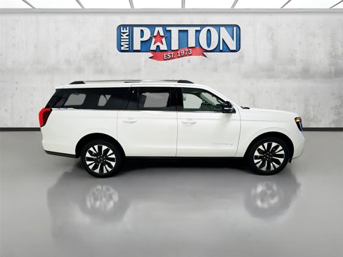 New 2025 Ford Expedition Max Platinum image 8
