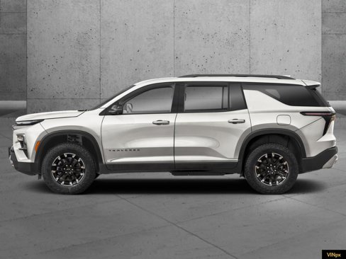New 2026 Chevrolet Traverse High Country image 3