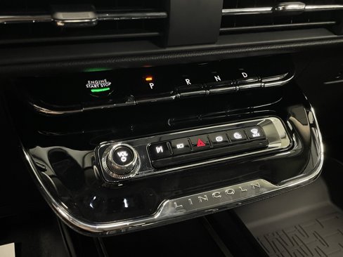 New 2025 Lincoln Corsair Grand Touring image 13