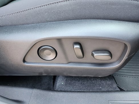 New 2026 GMC Terrain AT4 w/ Convenience Package III image 40