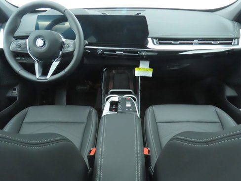 Used 2025 BMW X1 xDrive28i w/ Premium Package image 14