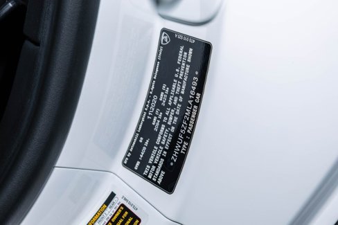 Used 2021 Lamborghini Huracan EVO image 25