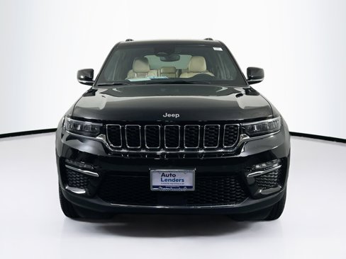 Used 2023 Jeep Grand Cherokee Limited w/ MOPAR Finishing Package image 2