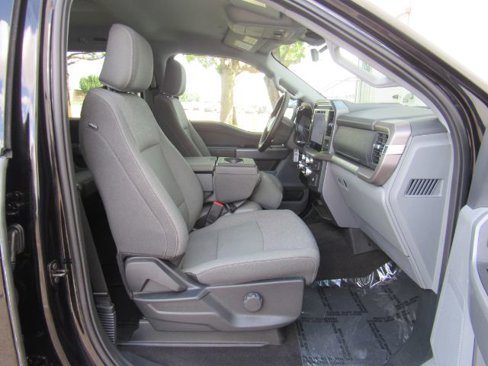 Used 2025 Ford F150 XLT w/ Equipment Group 301A Standard image 18