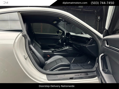 Used 2024 Porsche 911 Carrera T w/ Sportdesign Package image 21