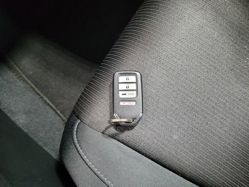 Used 2018 Honda Accord LX image 32