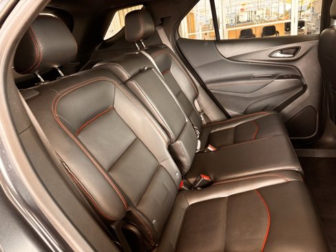 Used 2022 Chevrolet Equinox RS w/ RS Leather Package image 36