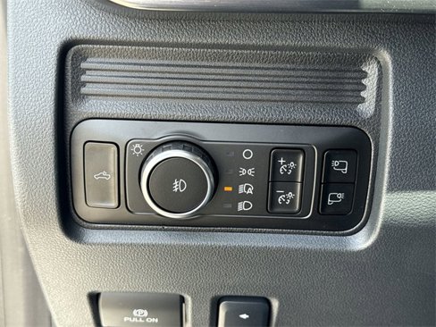 New 2025 Ford F450 Lariat image 31