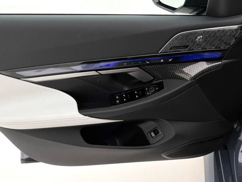 New 2026 BMW M5 w/ Carbon Package image 12