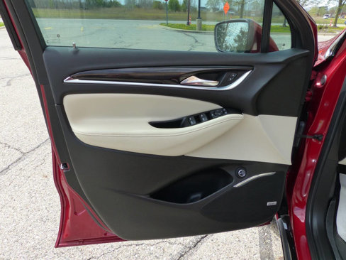 Used 2024 Buick Enclave Essence w/ Sound and Sites Package image 19
