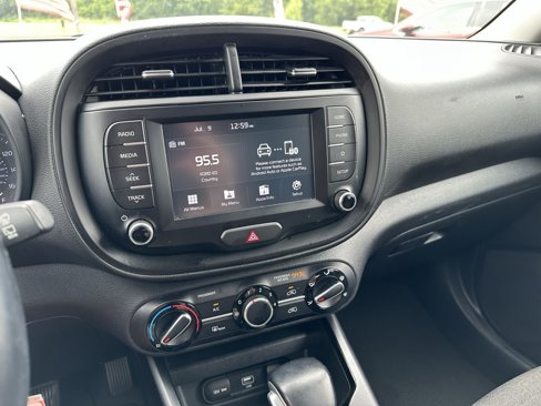 Used 2020 Kia Soul GT-Line image 24