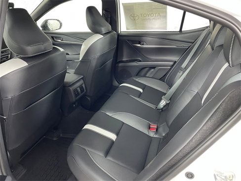 New 2026 Toyota Camry XLE w/ Convenience Package image 4