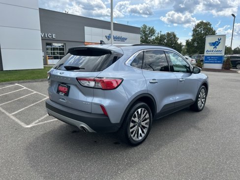 Used 2022 Ford Escape Titanium image 7