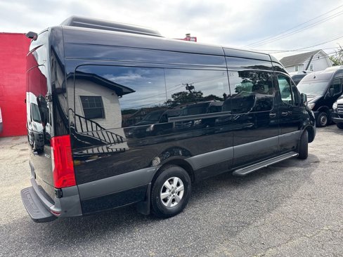 Used 2021 Mercedes-Benz Sprinter 2500 image 7