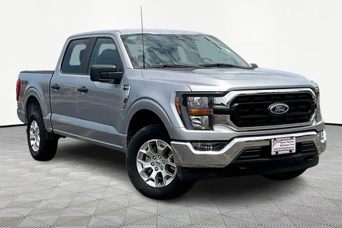Used 2023 Ford F150 XLT image 1