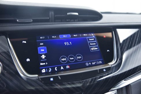 Used 2025 Cadillac XT6 Premium Luxury image 19
