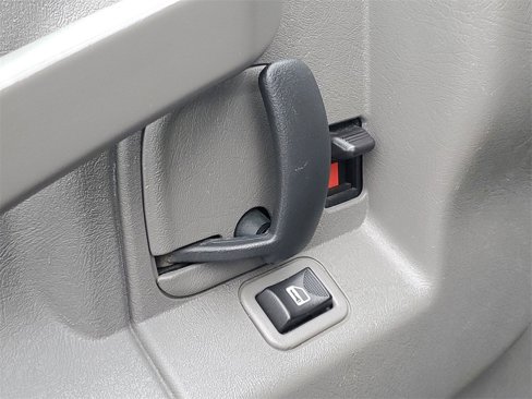 Used 2020 Chevrolet Express 2500 Extended w/ Driver Convenience Package image 9