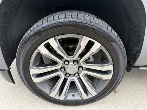 Used 2018 GMC Yukon Denali w/ Denali Ultimate Package image 7