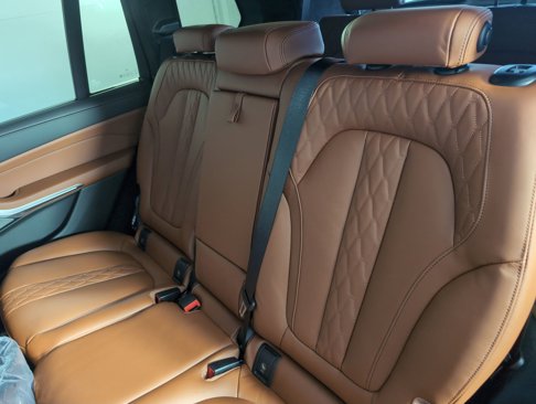 New 2026 BMW X7 M60i image 31