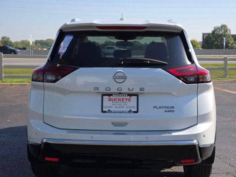 New 2026 Nissan Rogue Platinum image 31
