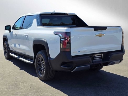 New 2026 Chevrolet Silverado EV LT image 6