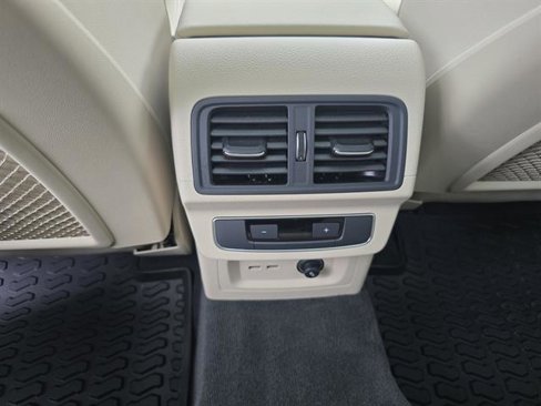 Certified 2025 Audi Q5 2.0T Premium Plus w/ Premium Plus Package image 22
