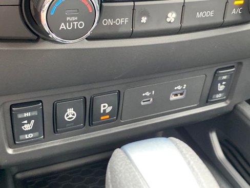 New 2026 Nissan Frontier SV image 20