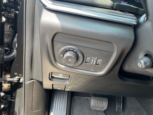 Used 2023 Jeep Grand Cherokee L Overland image 33