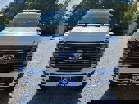 New 2026 Ford F250 Platinum image 7