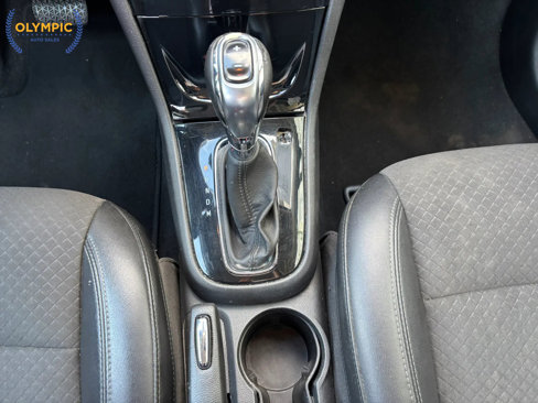 Used 2019 Buick Encore Preferred image 29