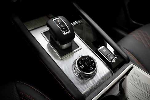 New 2025 Mitsubishi Outlander SEL image 25