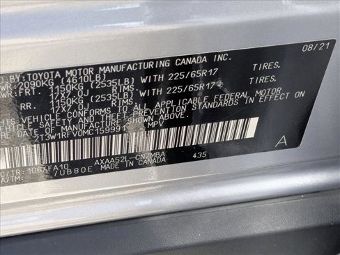 Used 2021 Toyota RAV4 XLE image 25