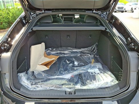 New 2025 Audi S6 e-tron Premium Plus image 21