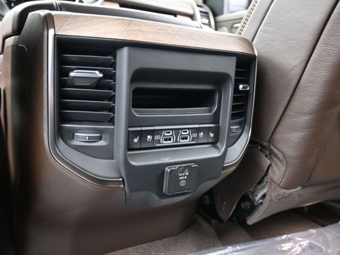 Used 2025 RAM 1500 Limited image 27