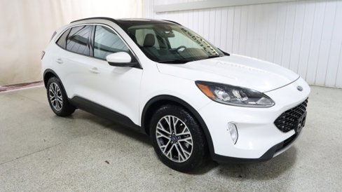 Used 2020 Ford Escape SEL image 5