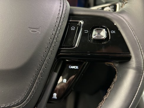 New 2025 Lincoln Aviator Reserve w/ Equipment Group 201A image 18