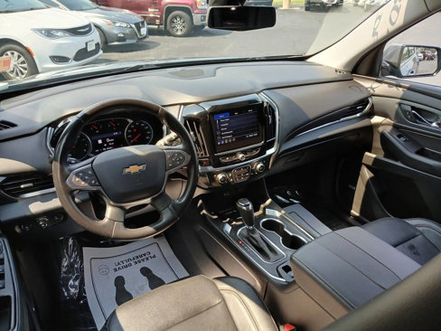 Used 2020 Chevrolet Traverse Premier image 17